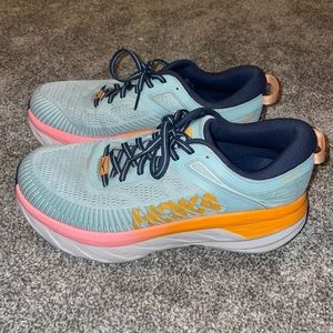 Hokas - Bondi 7